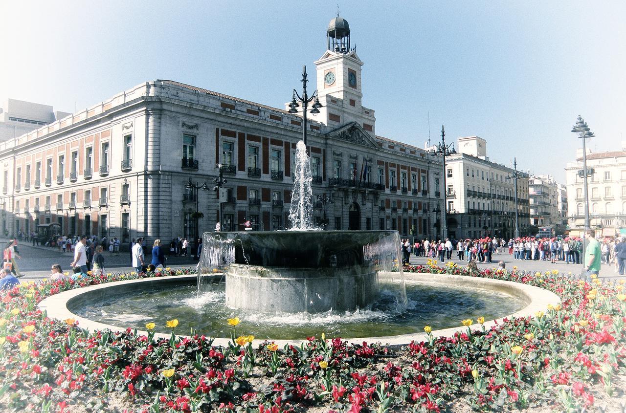 Santa Ana Apartamento Madrid Eksteriør billede
